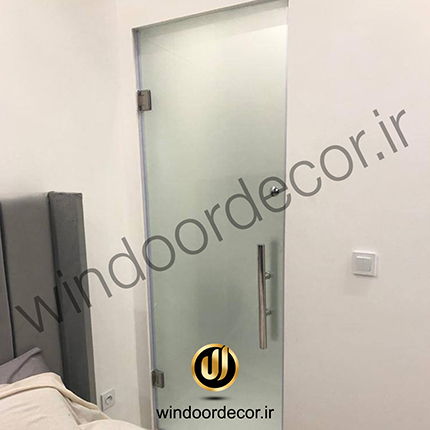 حمام شیشه ای